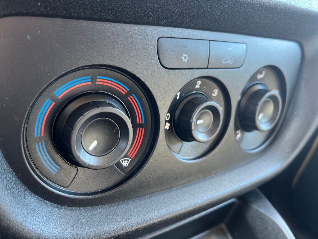 Fiat Dobló cargo Skříň 1,6 l 77 kw