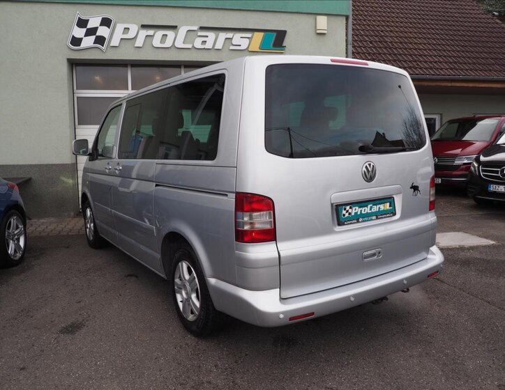 Volkswagen Multivan Kombi 2,5 l 128 kw