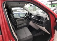 Volkswagen Transporter Kombi 2,0 l 62 kw
