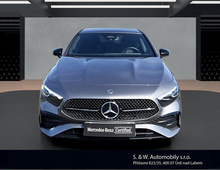 Mercedes-Benz Třídy A Hatchback 1,3 l 120 kw