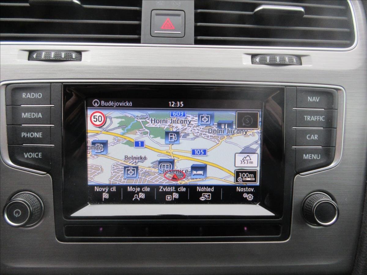 Volkswagen Golf Kombi 2,0 l 110 kw