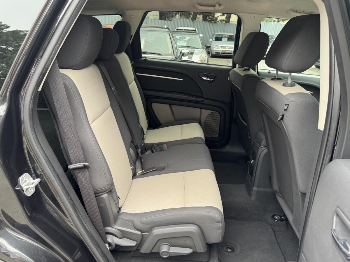 Dodge Journey MPV 2,0 l 103 kw
