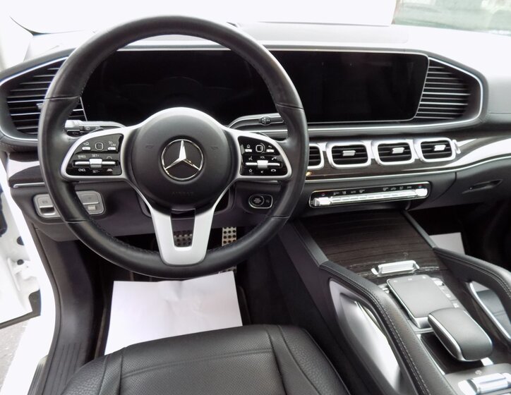 Mercedes-Benz GLS 28