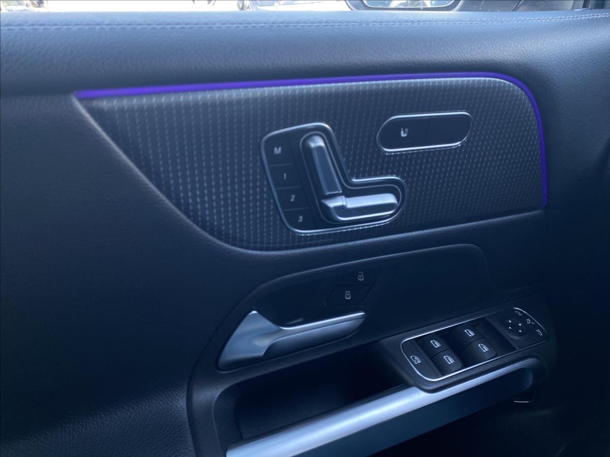 Mercedes-Benz GLB SUV / Terénní 2,0 l 110 kw