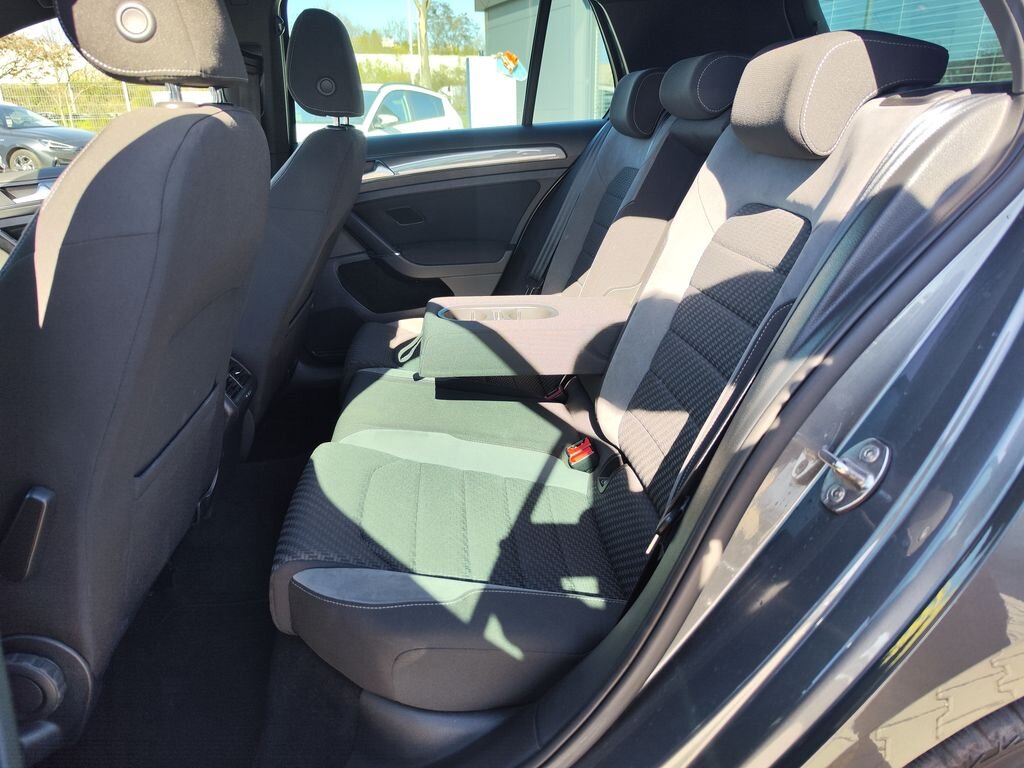 Volkswagen Golf Hatchback 1,6 l 85 kw