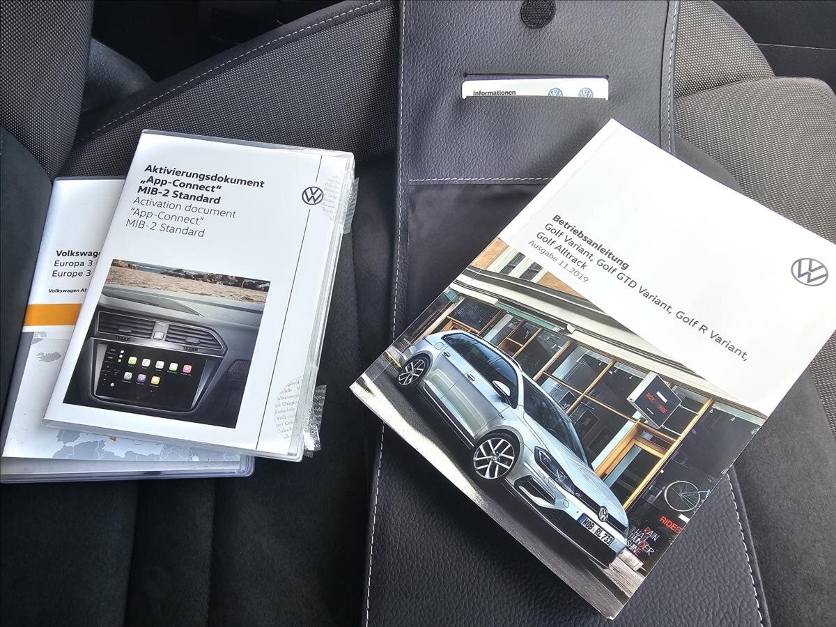 Volkswagen Golf Kombi 2,0 l 110 kw