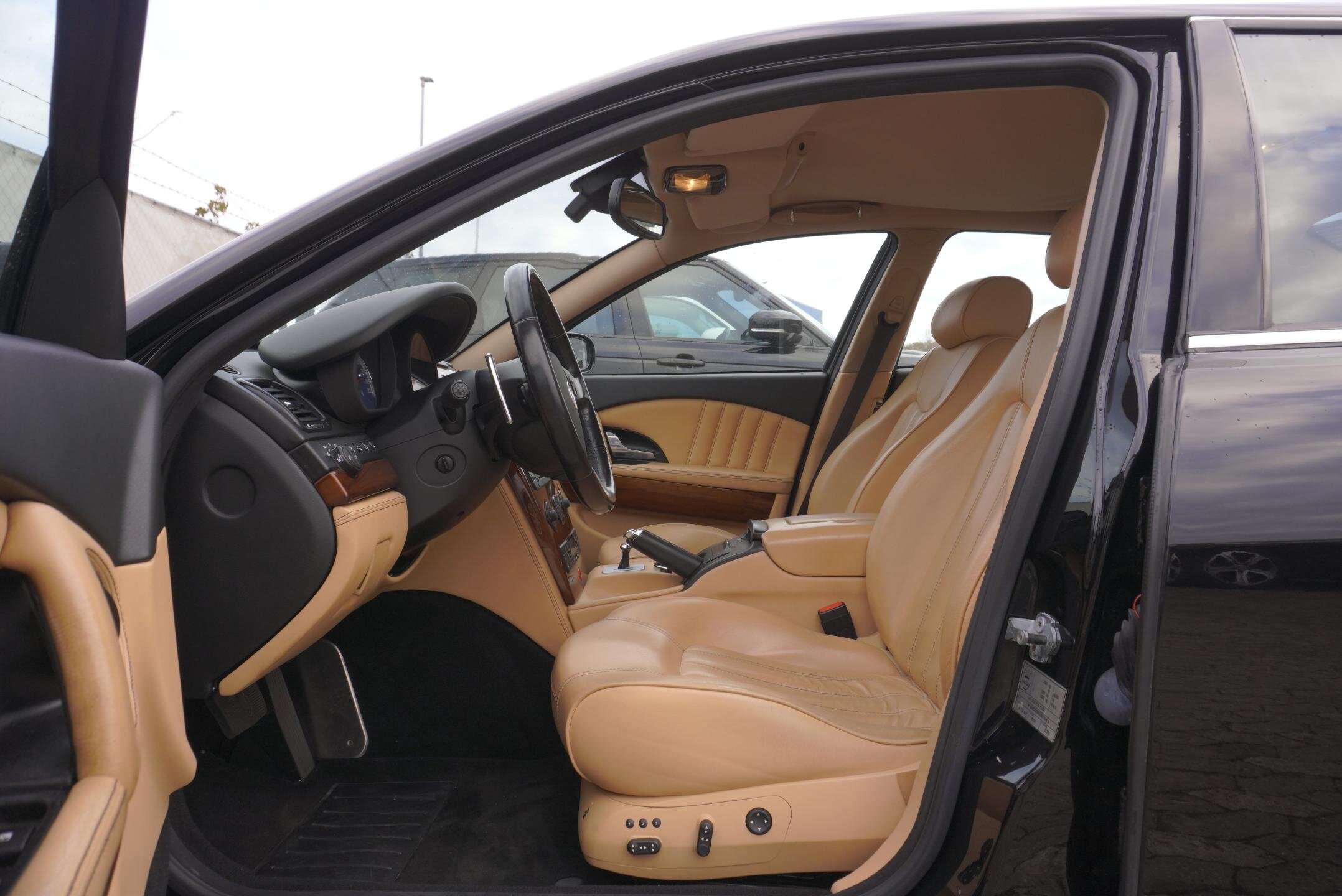 Maserati Quattroporte Sedan 4,2 l 295 kw