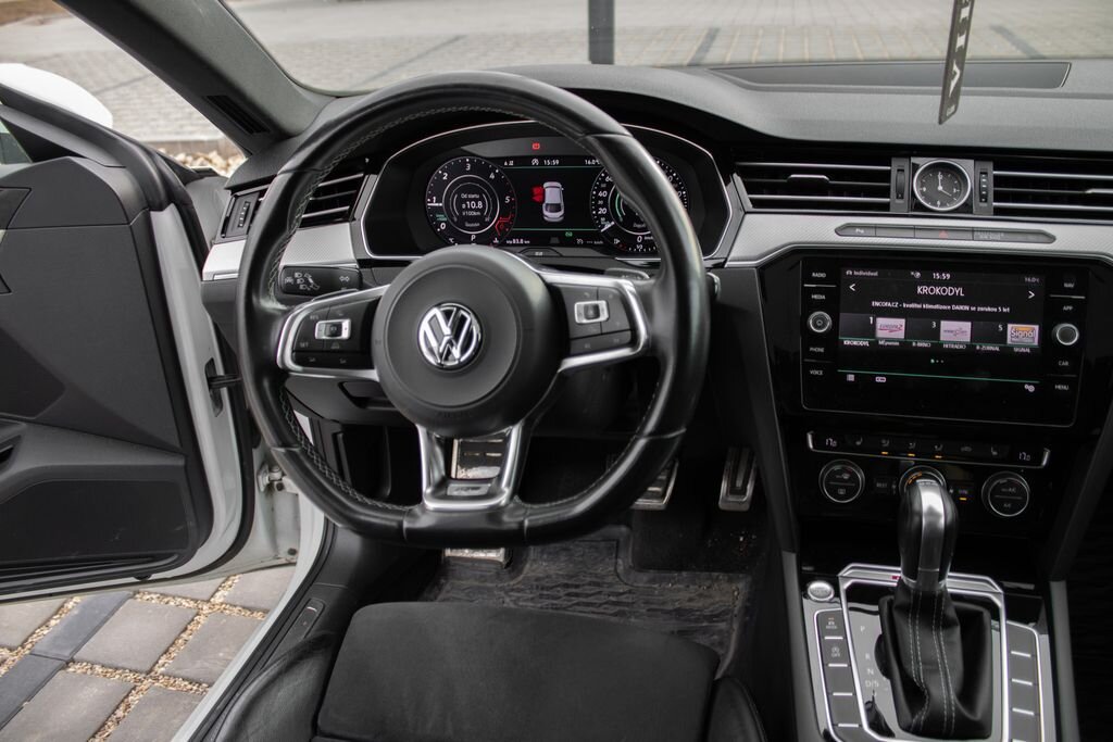 Volkswagen Arteon Sedan / Limuzína 2,0 l 176 kw