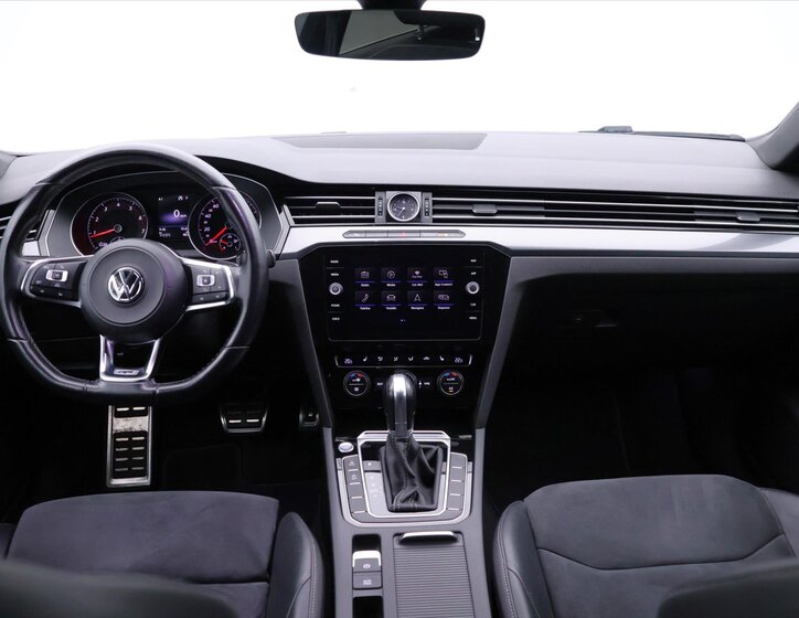 Volkswagen Arteon 30