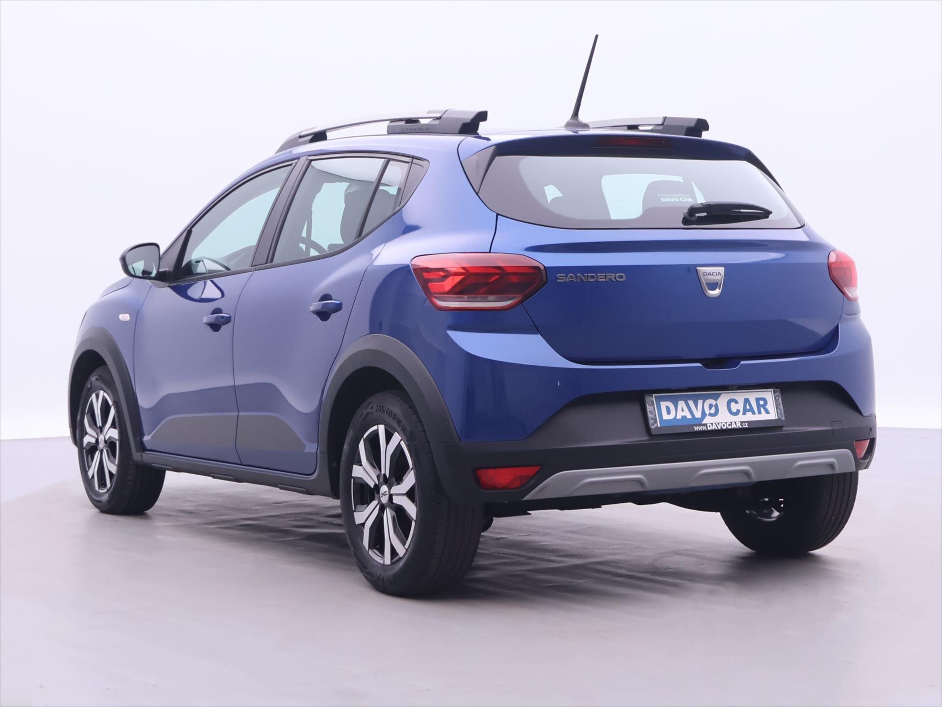 Dacia Sandero Hatchback 999,0 67 kw