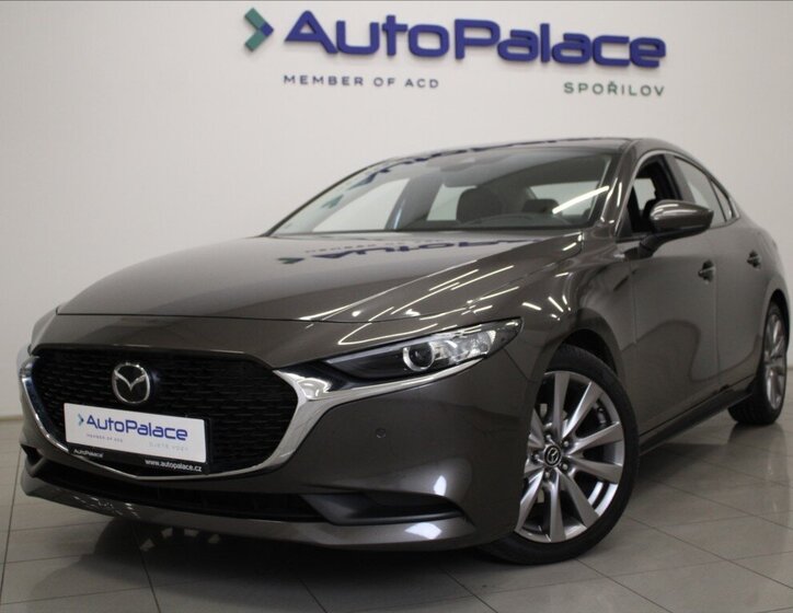 Mazda 3 Sedan / Limuzína 2,0 l 90 kw