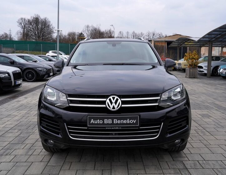 Volkswagen Touareg SUV / Terénní 3,0 l 176 kw