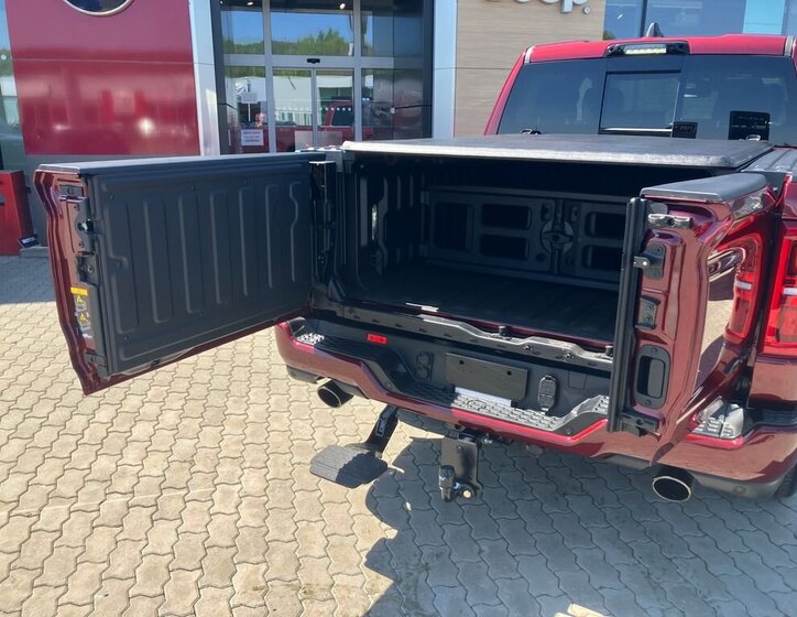 Dodge RAM Pick-up 3,0 l 403 kw