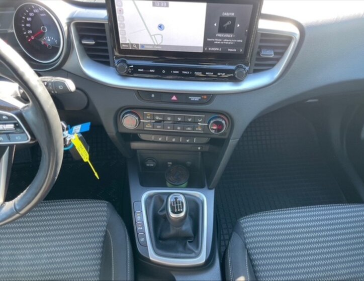 KIA Ceed 10