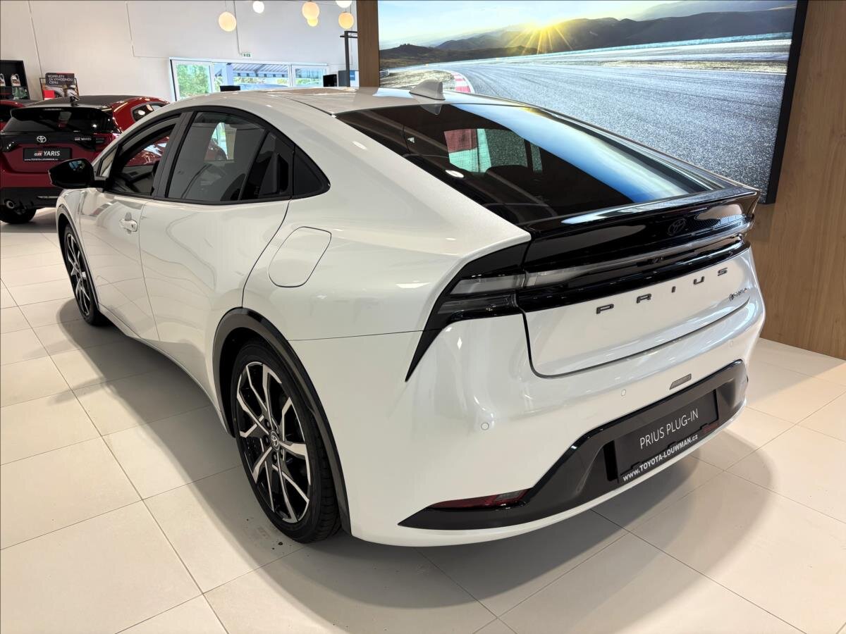 Toyota Prius Liftback 2,0 l 164 kw