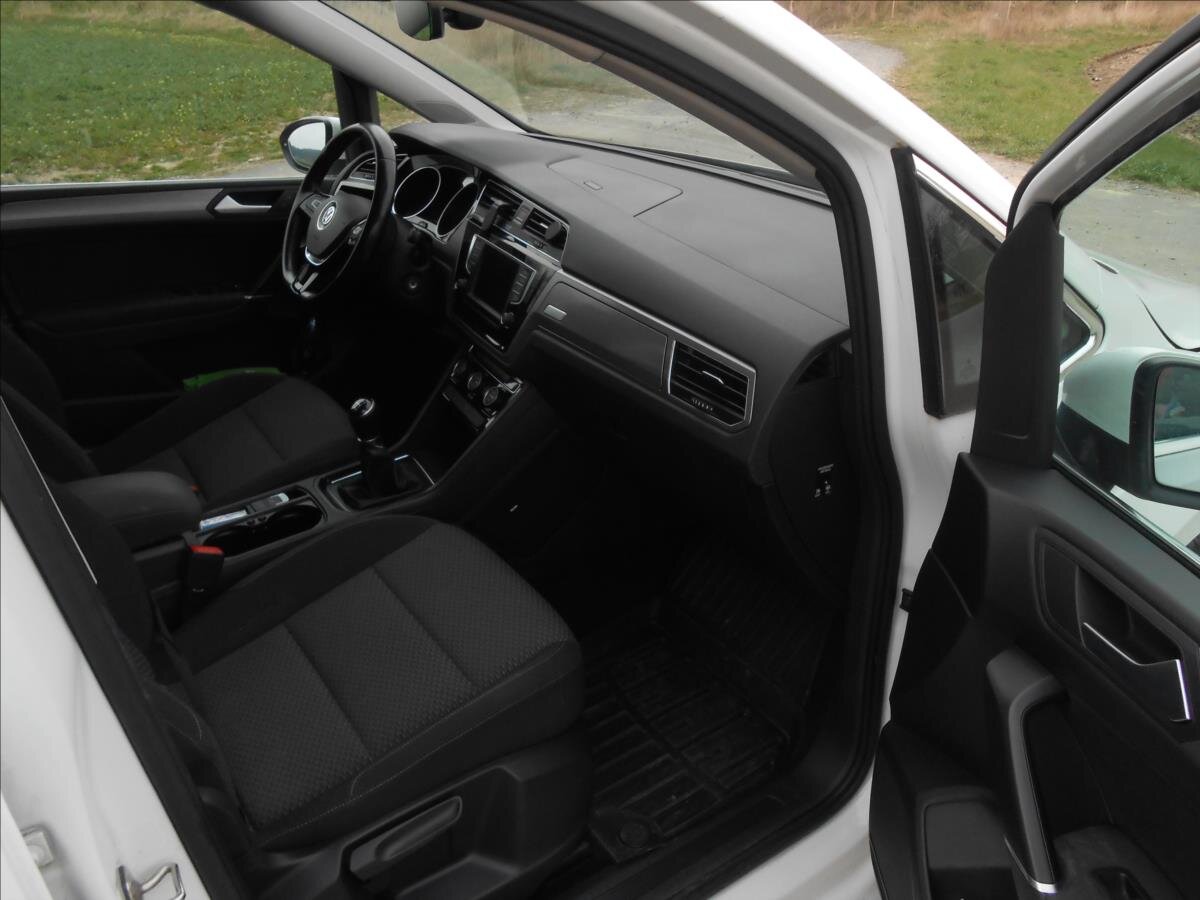 Volkswagen Touran Kombi 2,0 l 110 kw