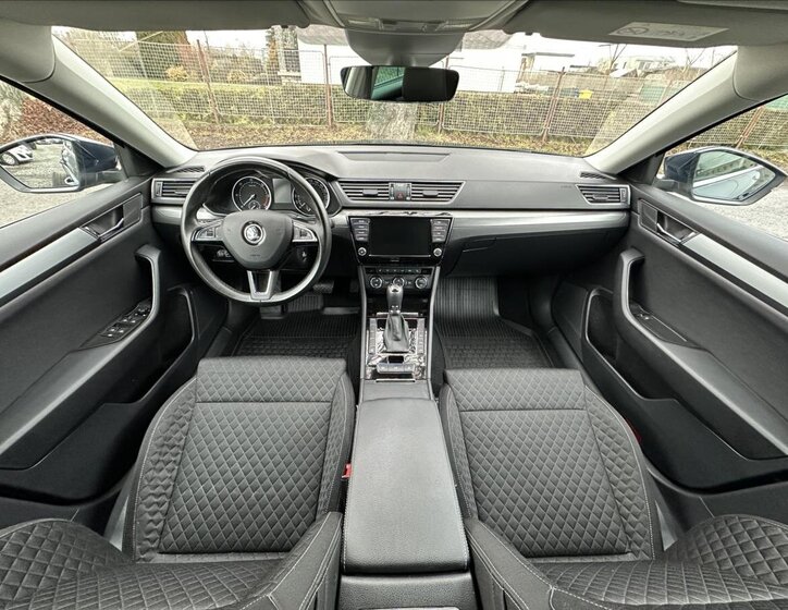 Škoda Superb Kombi 2,0 l 110 kw