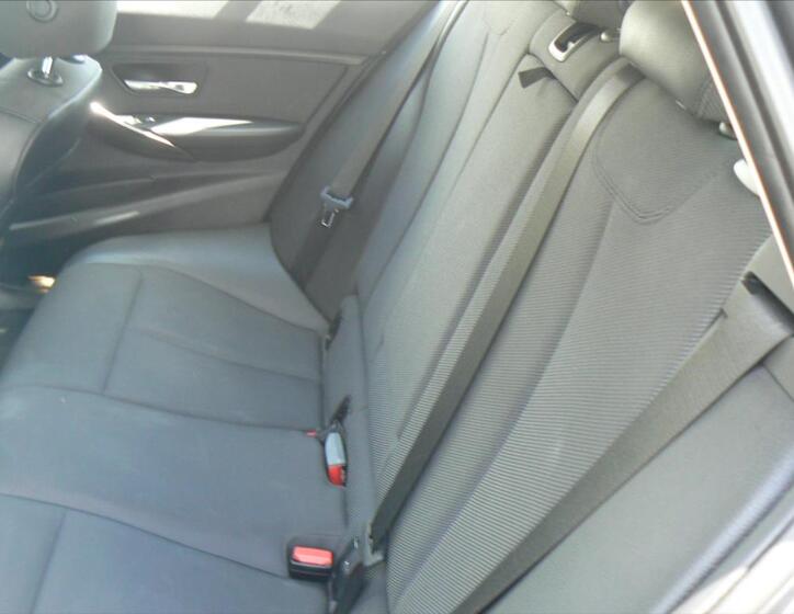 BMW Řada 3 22