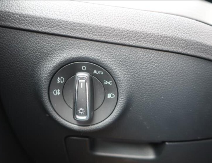 Škoda Superb Kombi 2,0 l 140 kw