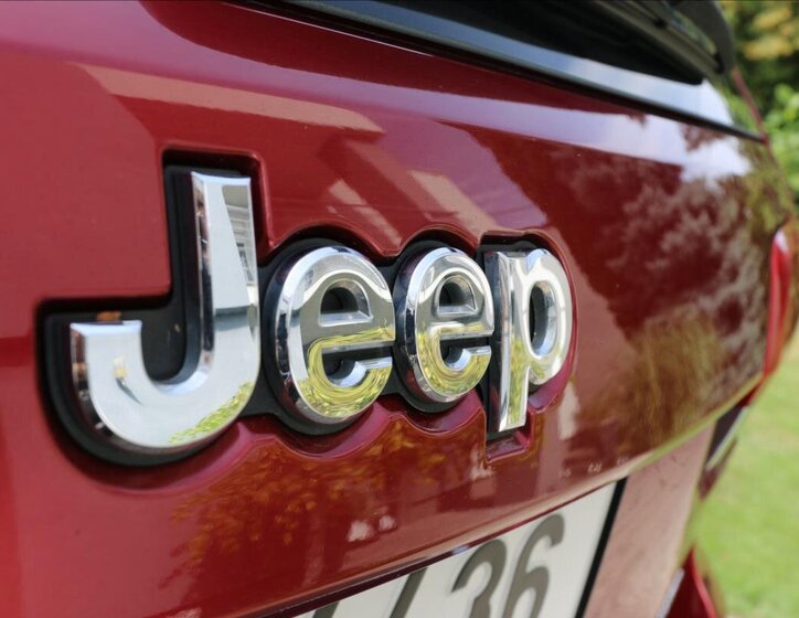 Jeep Grand Cherokee 14