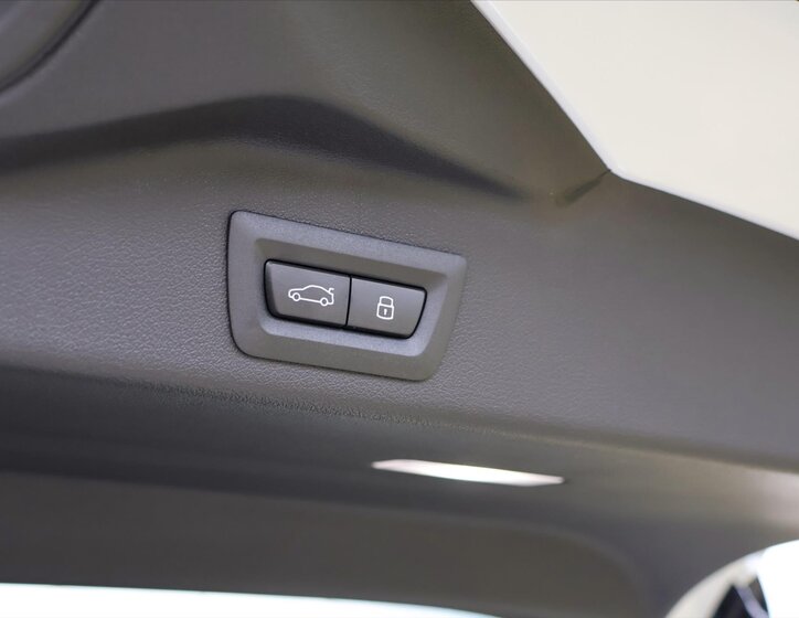 BMW X5 SUV / Terénní 3,0 l 259 kw