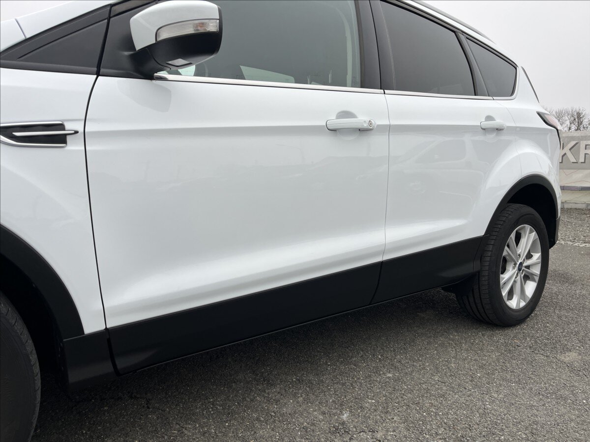 Ford Kuga Kombi 2,0 l 132 kw