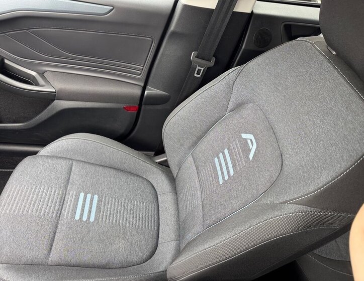 Ford Focus Kombi 999,0 114 kw