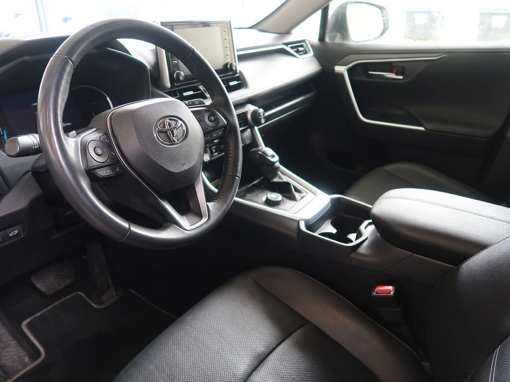 Toyota RAV4 SUV / Terénní 2,5 l 131 kw