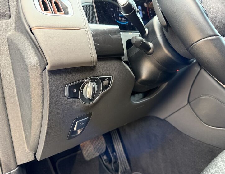 Mercedes-Benz EQC SUV / Terénní 0,0 300 kw