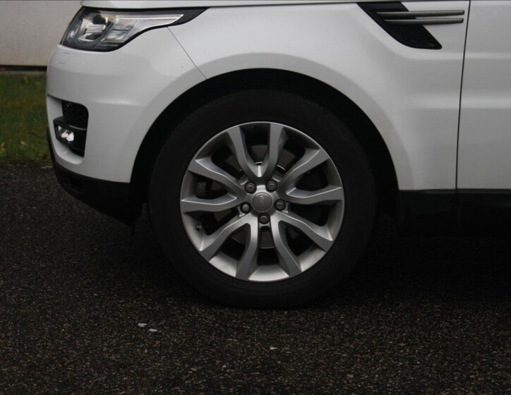 Land Rover Range Rover Sport 9