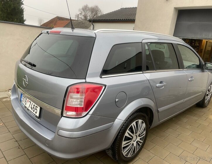Opel Astra 5