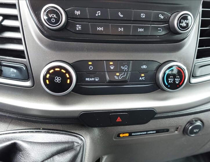 Ford Transit Custom Ostatní 2,0 l 77 kw