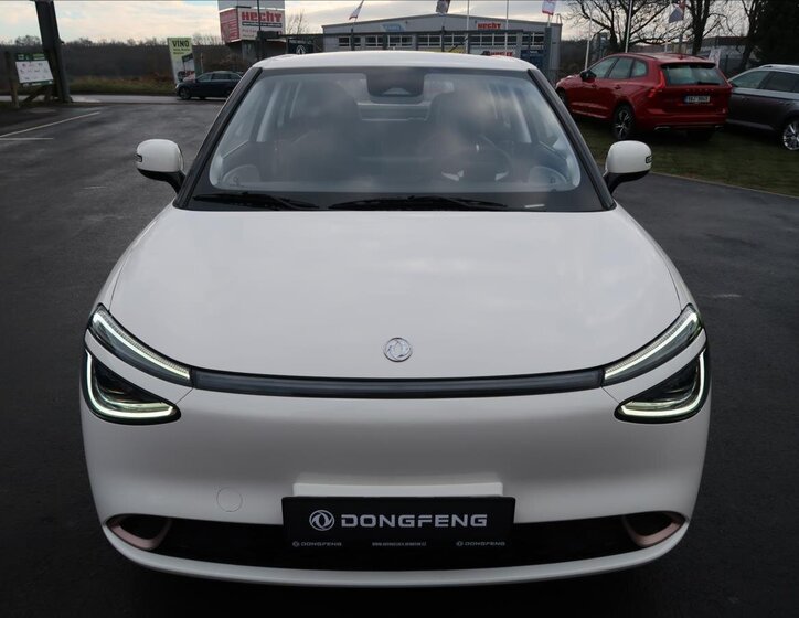 Dongfeng Box Hatchback 0,0 70 kw