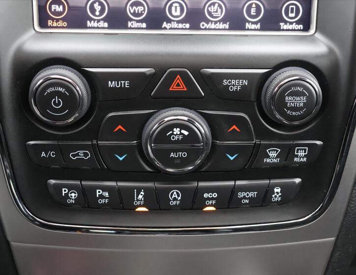 Jeep Grand Cherokee 30