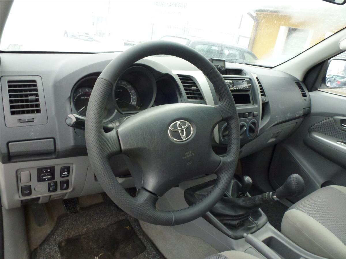 Toyota Hilux Pick-up 2,5 l 88 kw