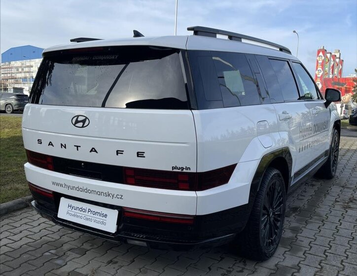 Hyundai Santa Fe SUV / Terénní 1,6 l 117 kw
