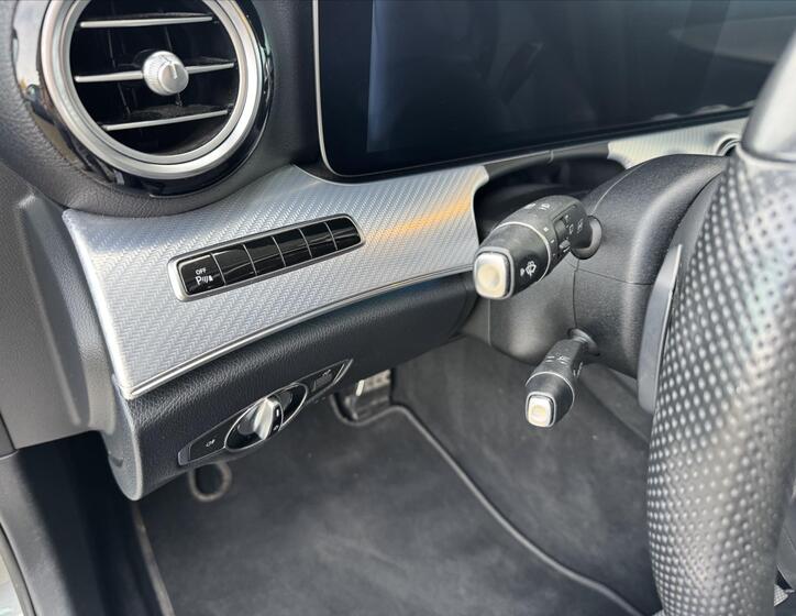 Mercedes-Benz Třídy E 7