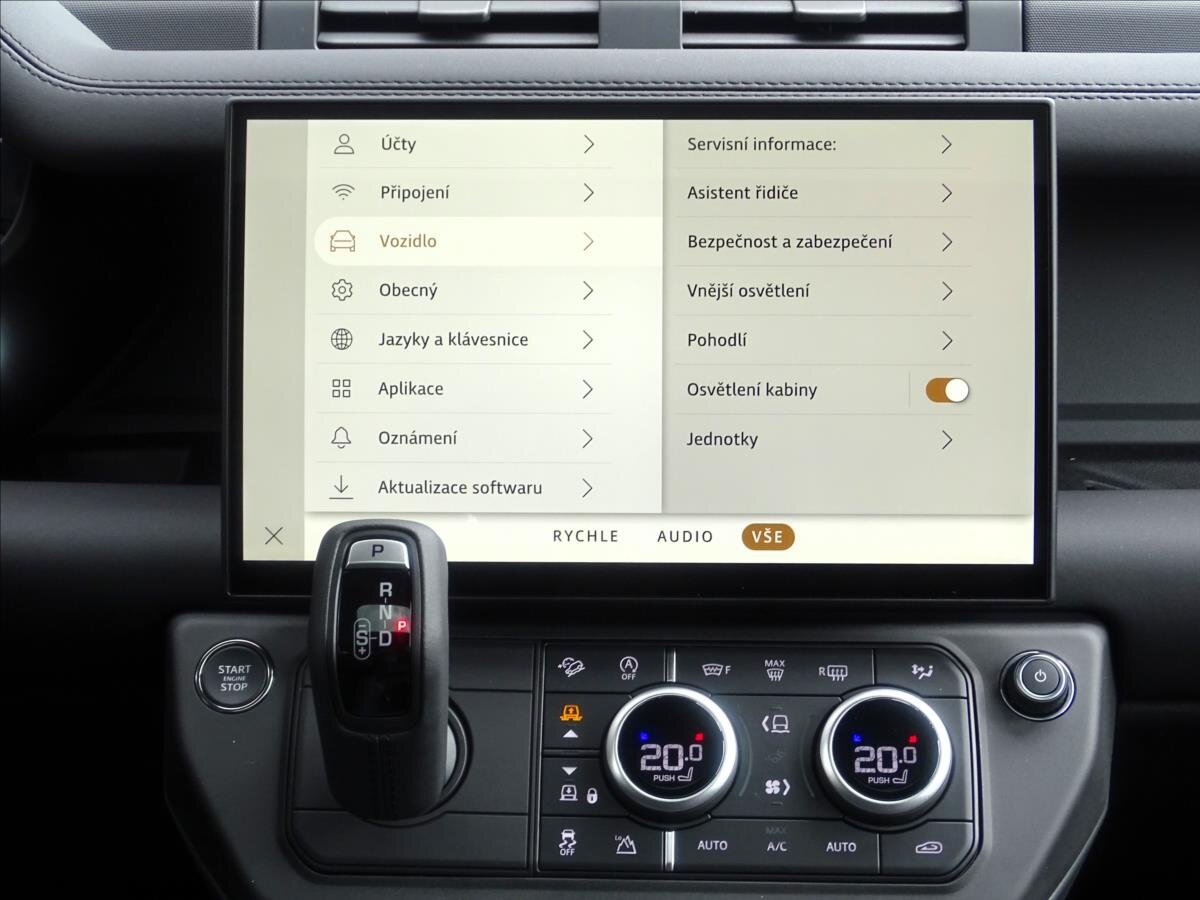 Land Rover Defender SUV / Terénní 3,0 l 183 kw