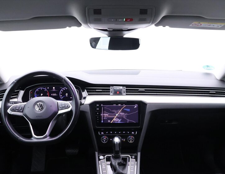 Volkswagen Passat Kombi 1,6 l 88 kw