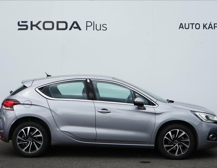 DS Automobiles DS4 Hatchback 1,6 l 88 kw