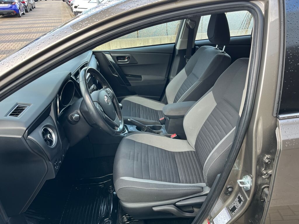 Toyota Auris Hatchback 1,6 l 97 kw