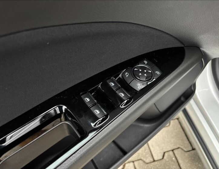 Ford Mondeo Kombi 2,0 l 140 kw