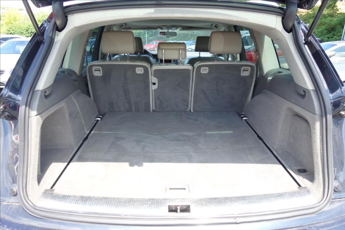 Audi Q7 SUV / Terénní 4,2 l 257 kw