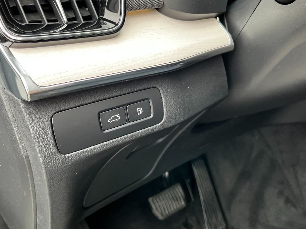 Volvo XC90 SUV 2,0 l 335 kw