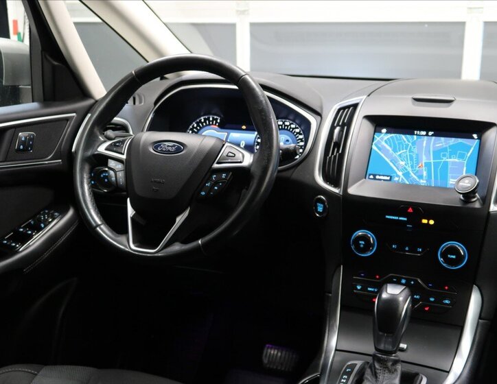 Ford S-MAX MPV 2,0 l 132 kw