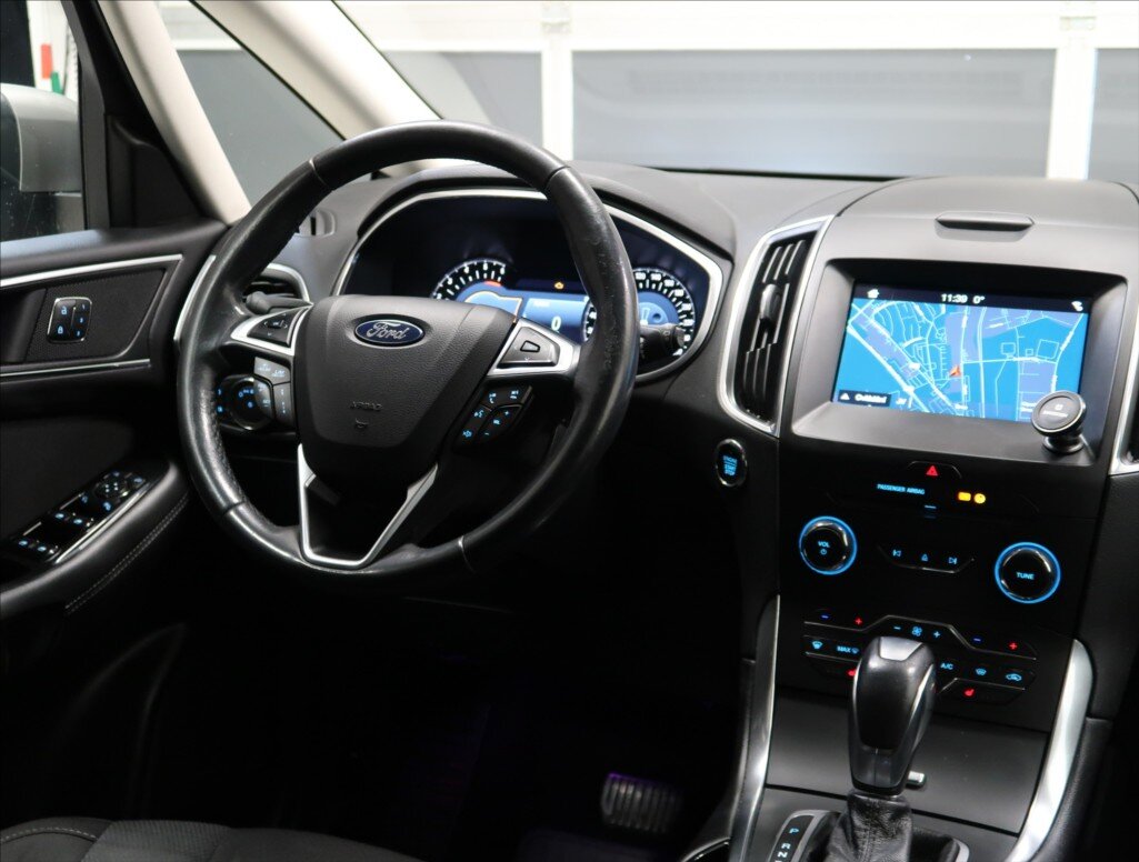 Ford S-MAX MPV 2,0 l 132 kw