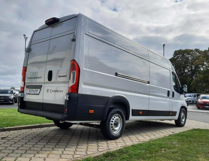 Peugeot Boxer 5