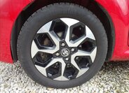 Peugeot 107 Hatchback 998,0 50 kw