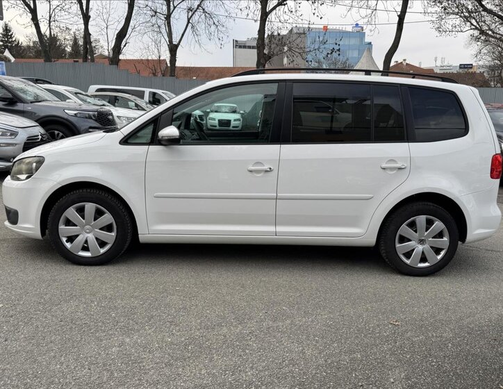 Volkswagen Touran MPV 1,6 l 77 kw