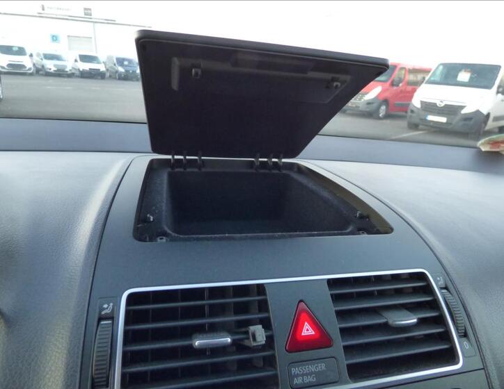 Volkswagen Touran 34